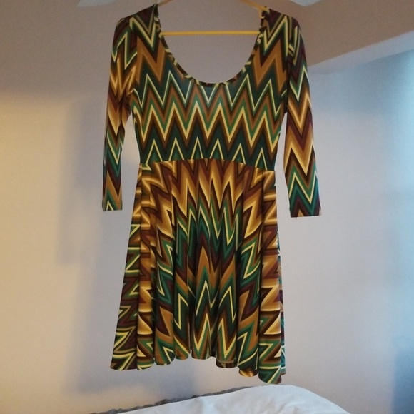 Flare Multicolor dress - Picture 2 of 5